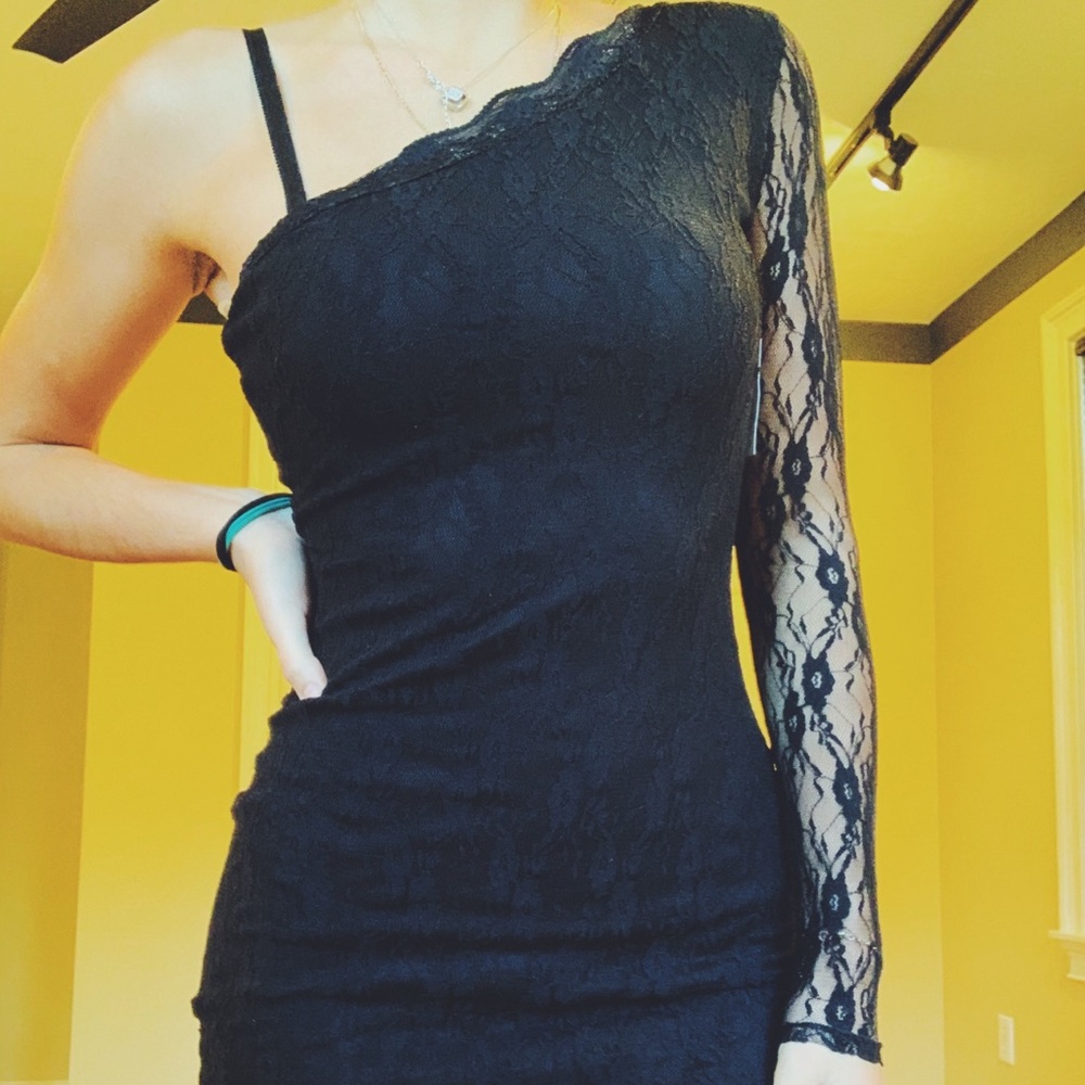 sexy black lace dress - Picture 3 of 3